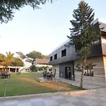 Hotel Surya Resort
