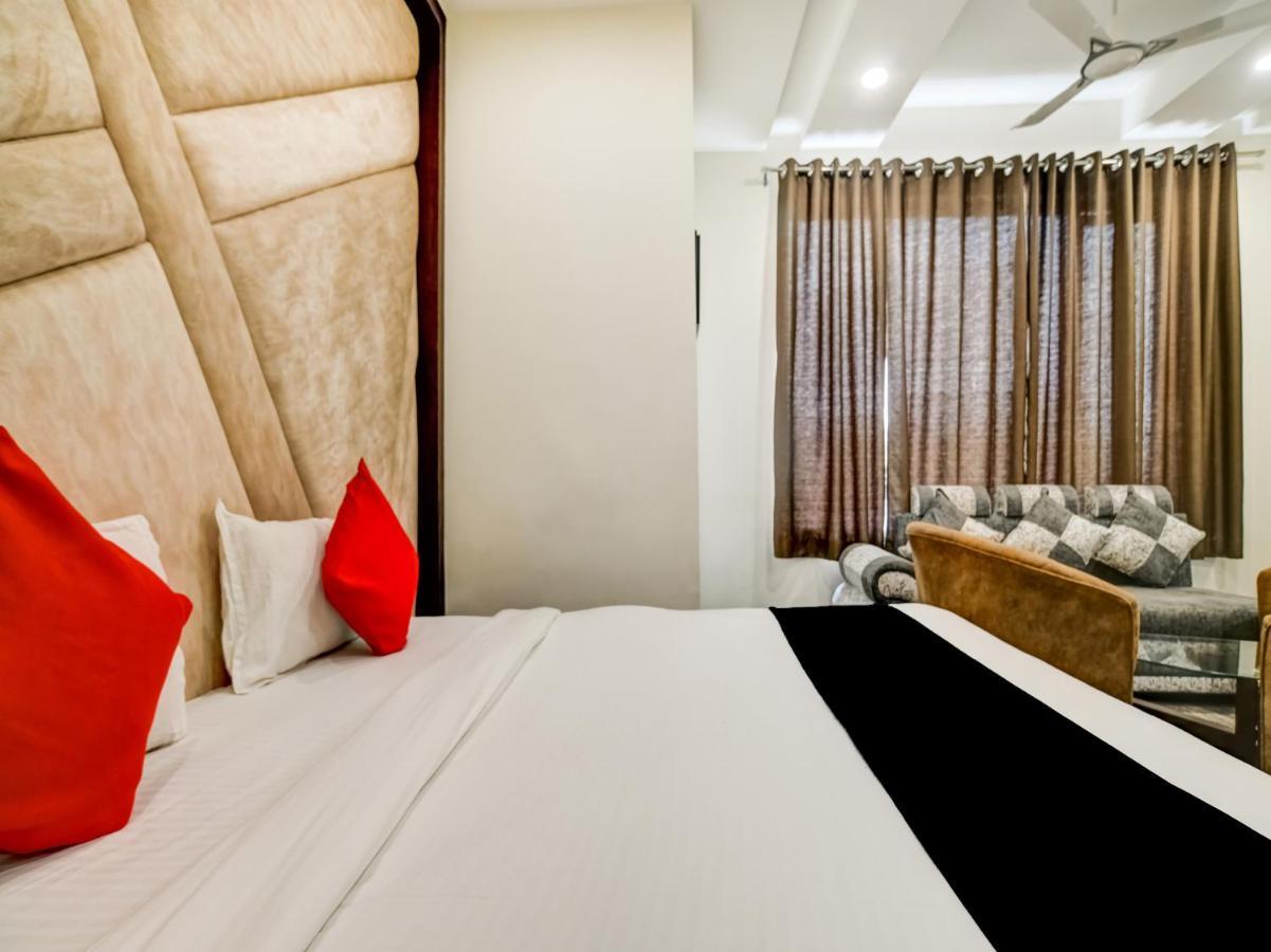 Hotel Anandam Club And