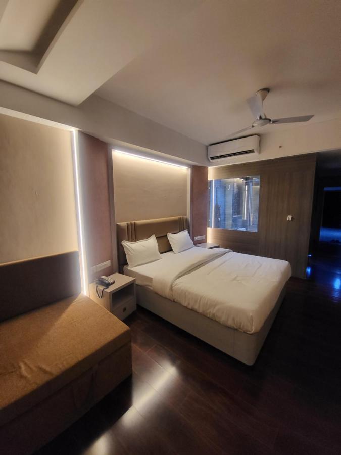 Hotel Ratnapriya And Ujjain