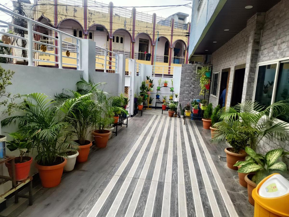 Ramanand Palace Hotel