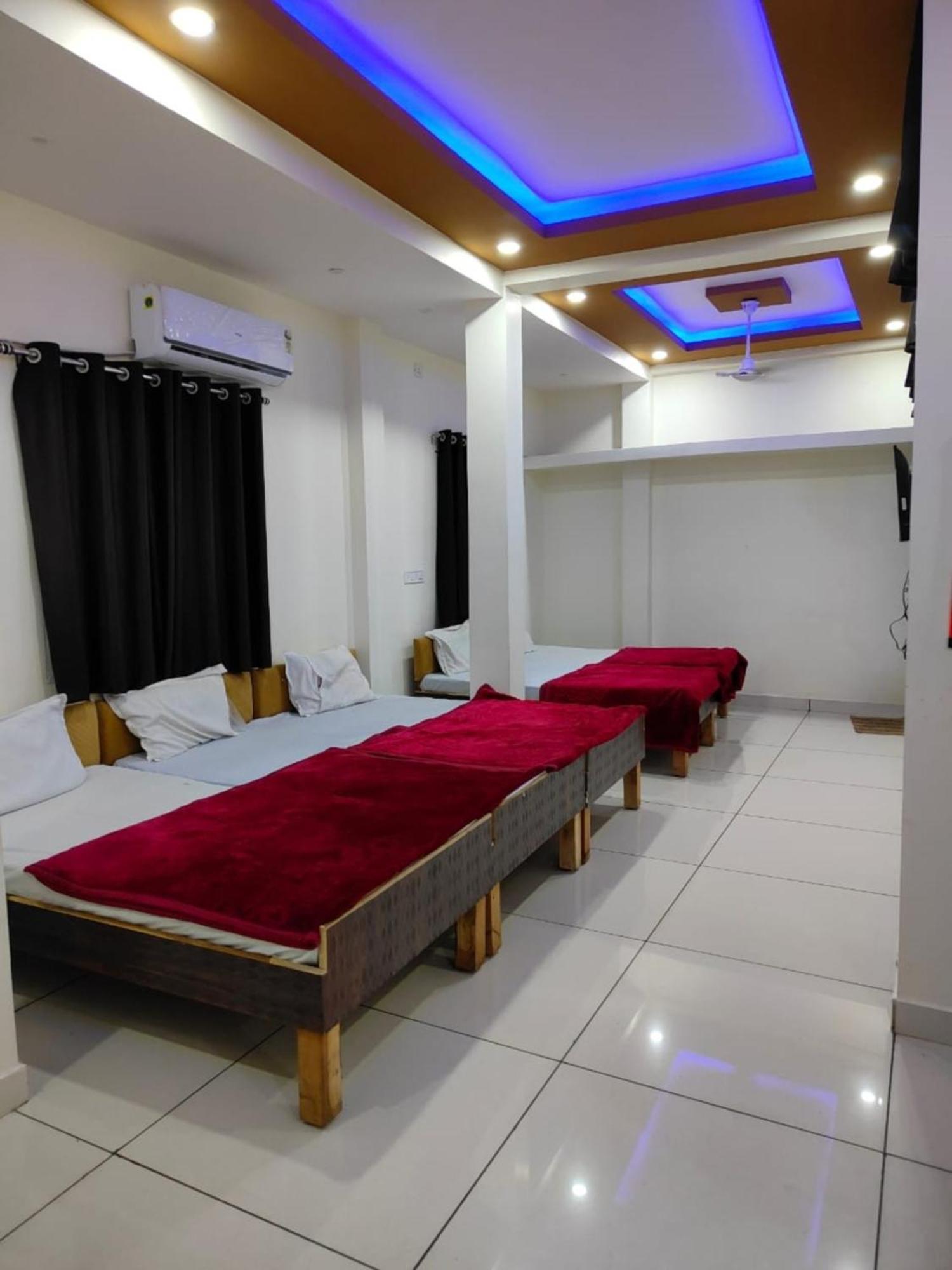 Homestay Shree Hari Lok *
