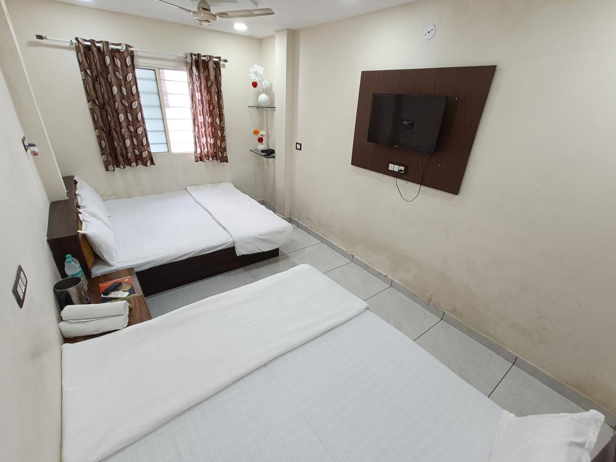S Tower Hotel Ujjain