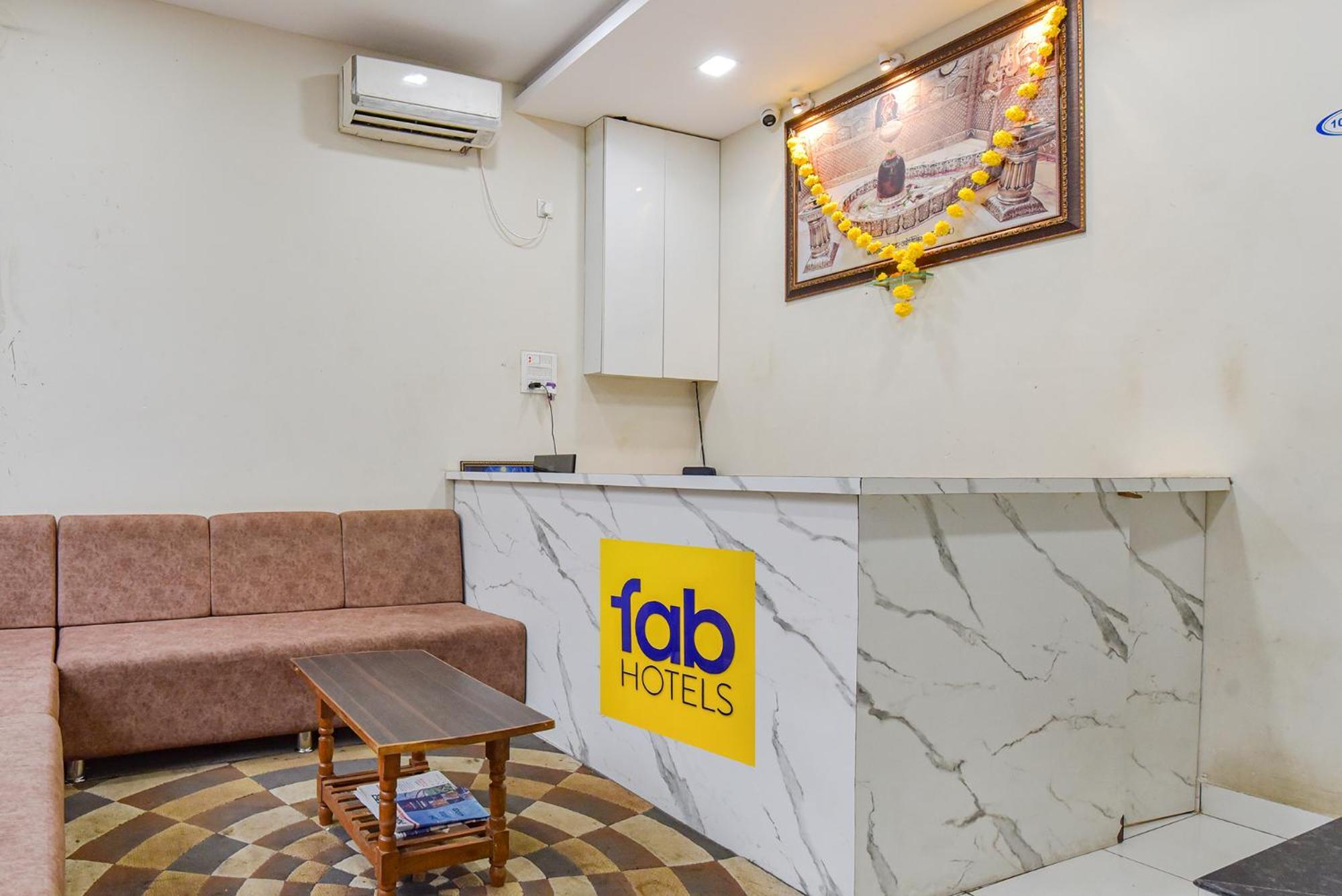Fabexpress Devani Palace Hotel Ujjain