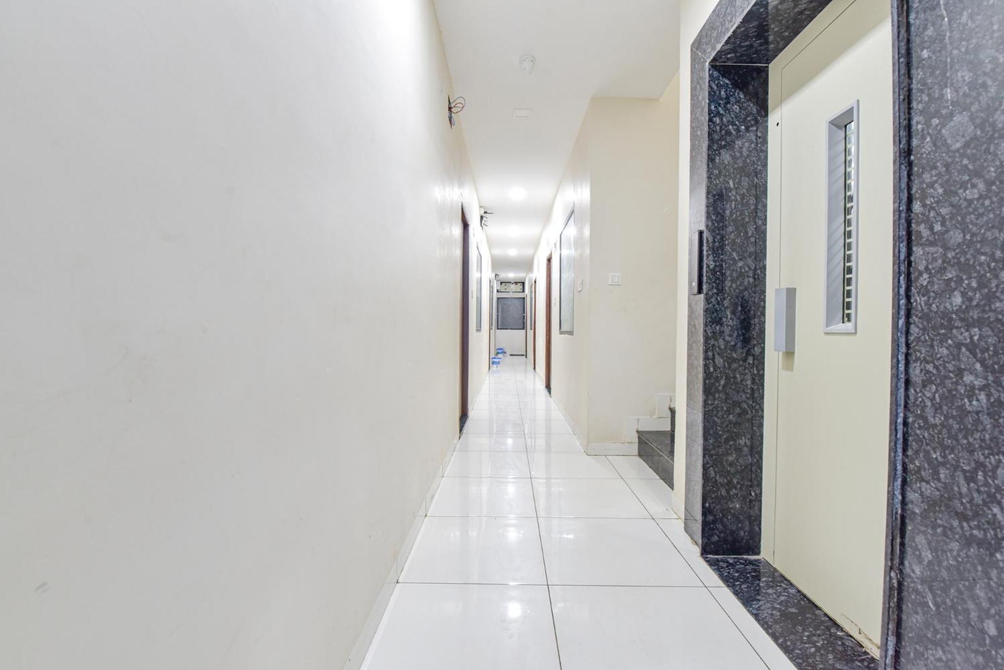 Hotel Fabexpress Devani Palace Ujjain