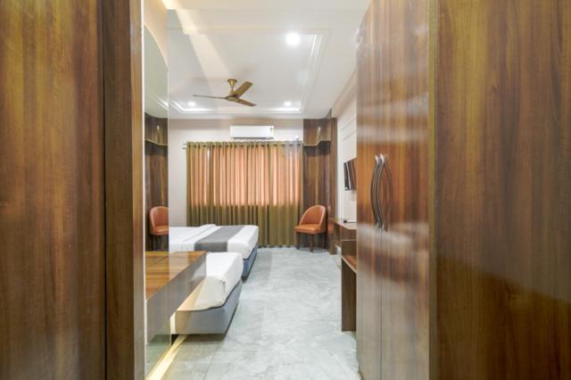 Hotel Miracle 2km From Mahakal Temple Ujjain