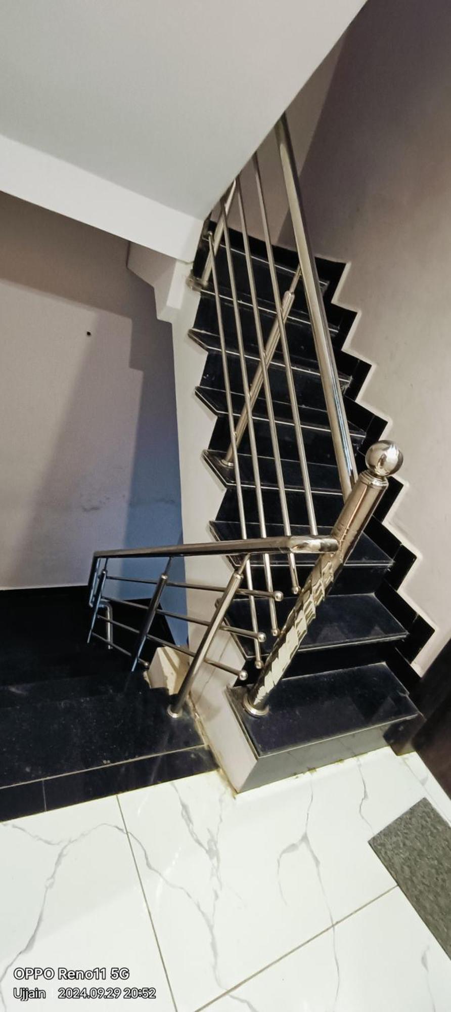 Hotel Rainbow Ujjain