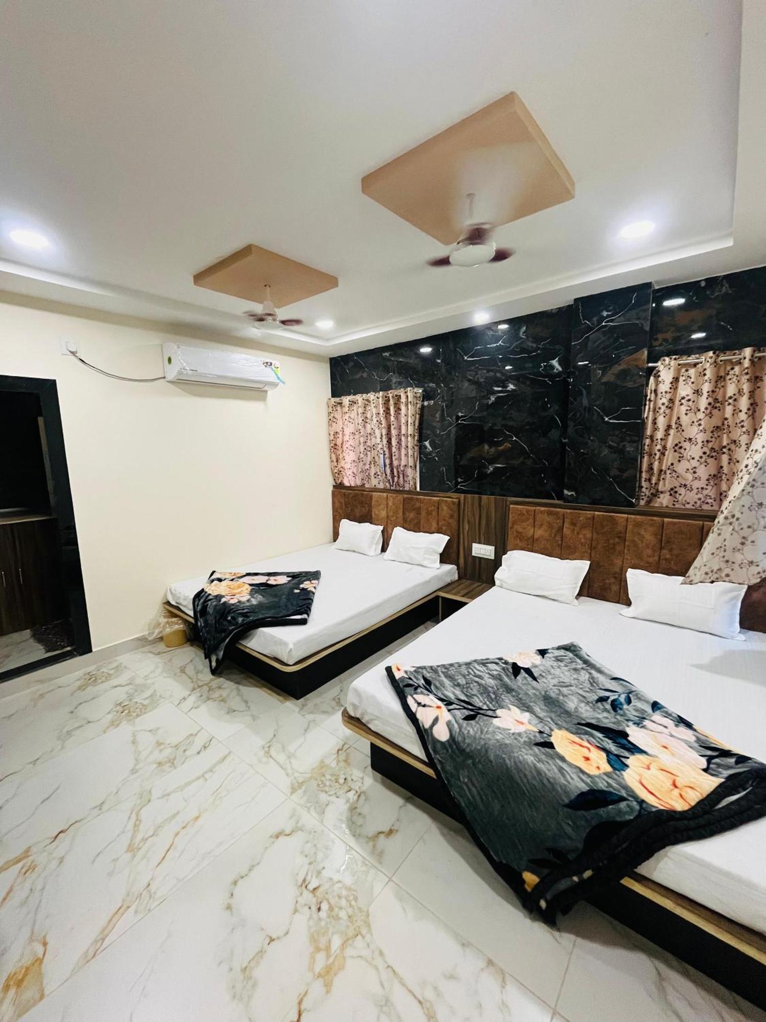 Sk Tower Hotel 2*