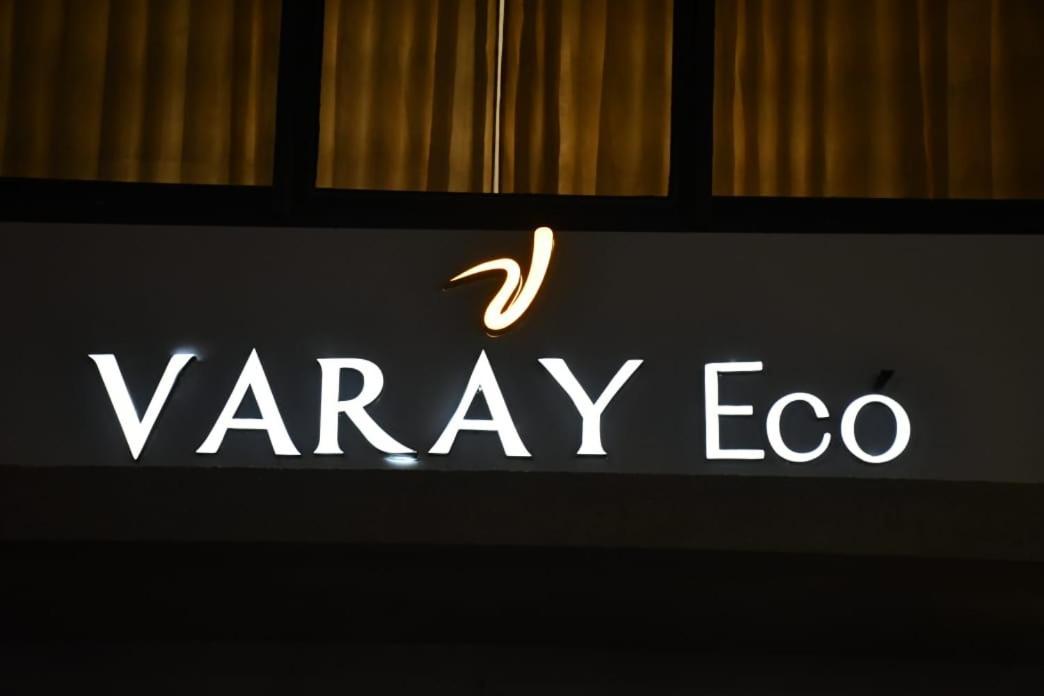 Varay Eco Hotel 3*
