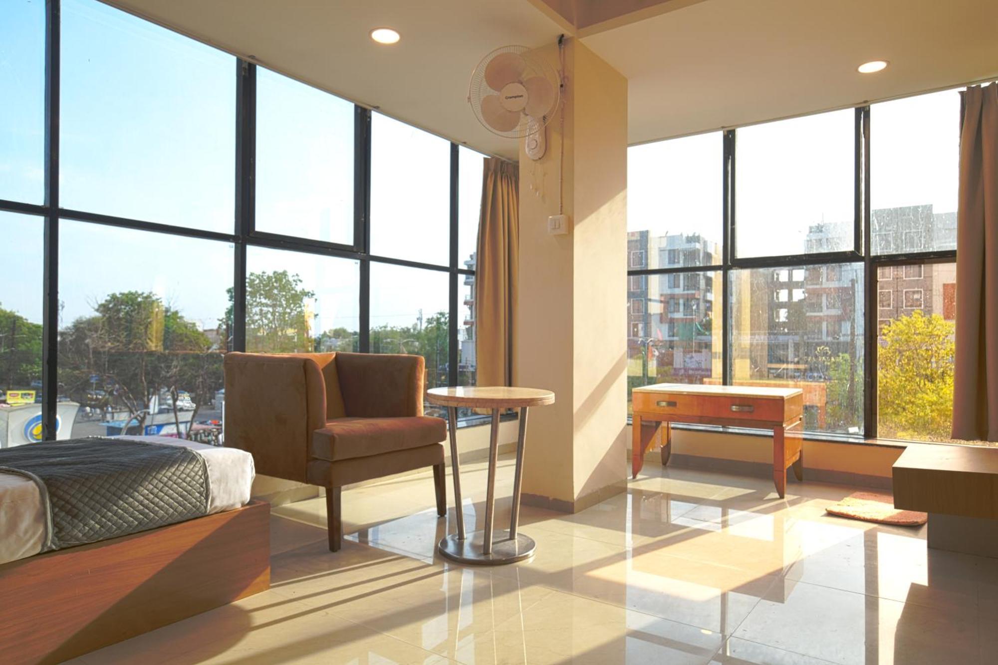 Hotel Shivlok