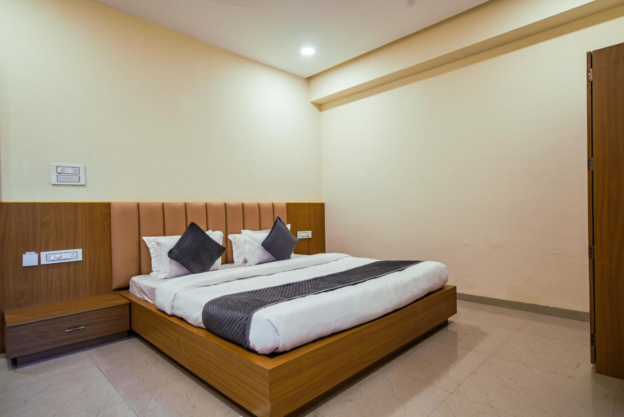 Hotel Shivlok Ujjain