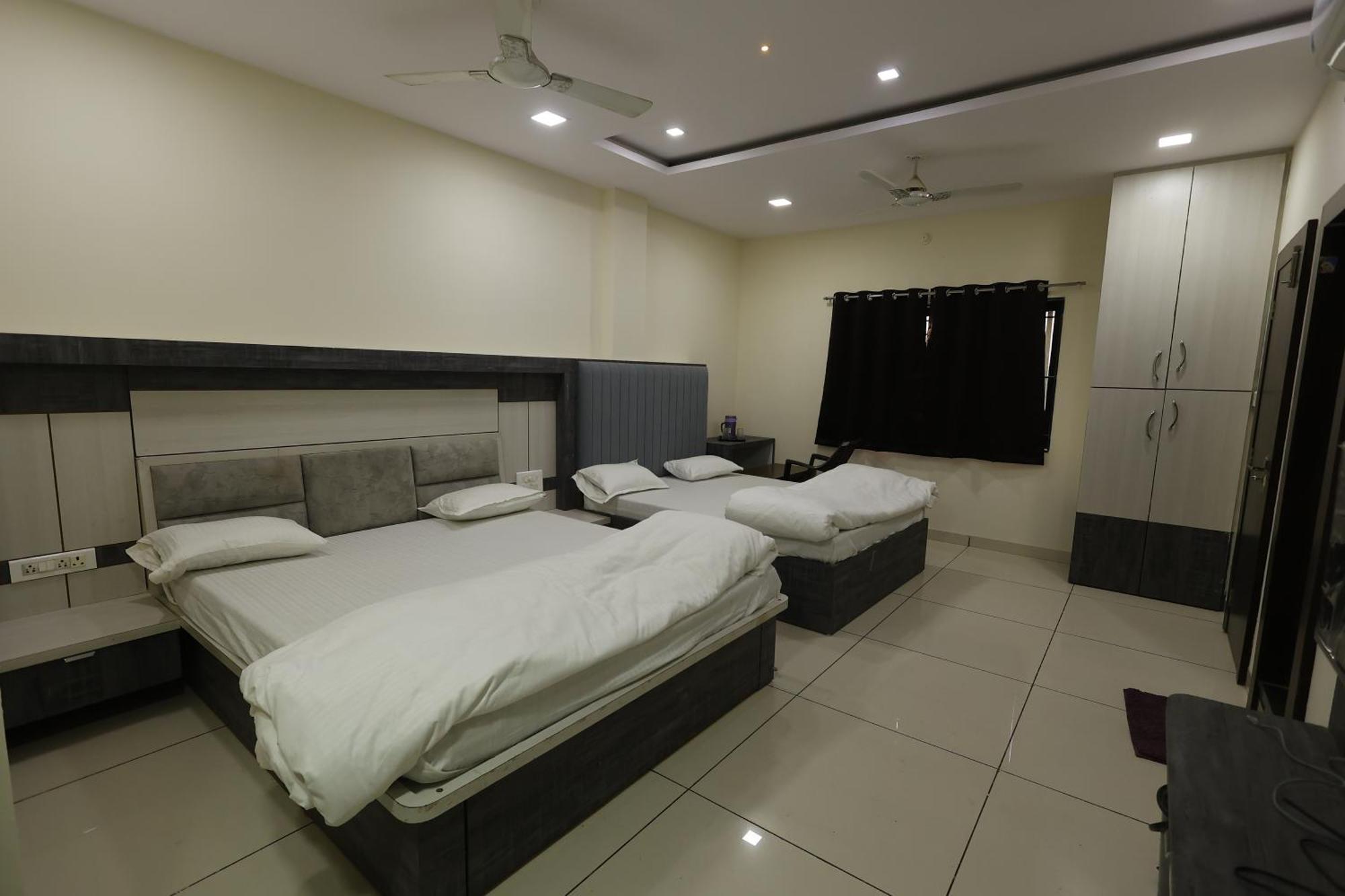 Hotel Vardhman Ujjain