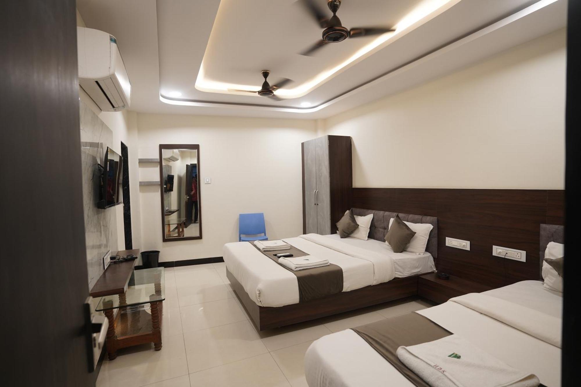 Dev Kripa Hotel Ujjain