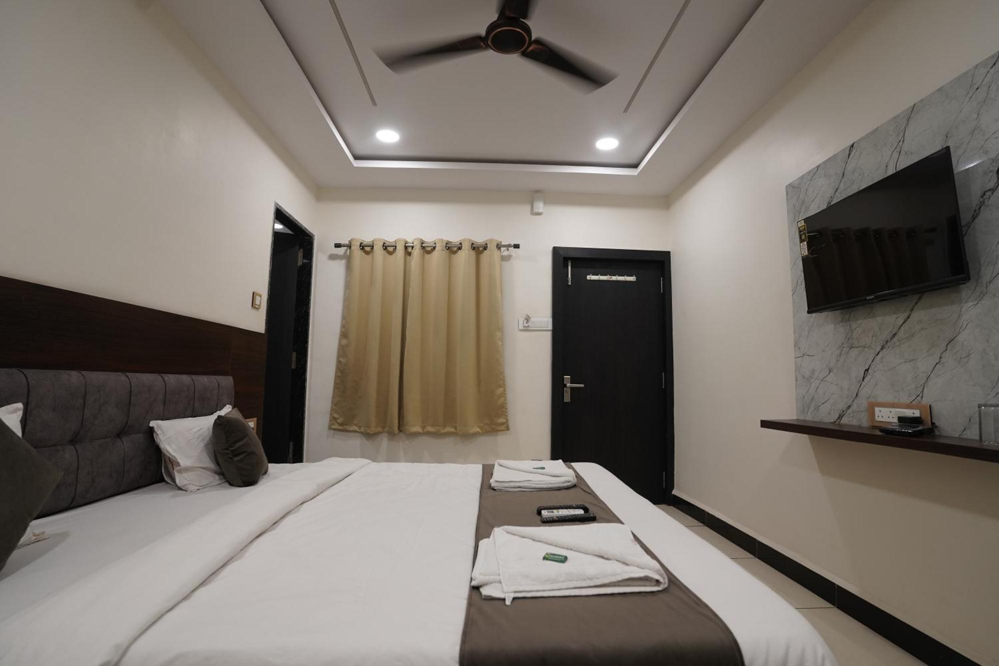 Dev Kripa 3* Ujjain