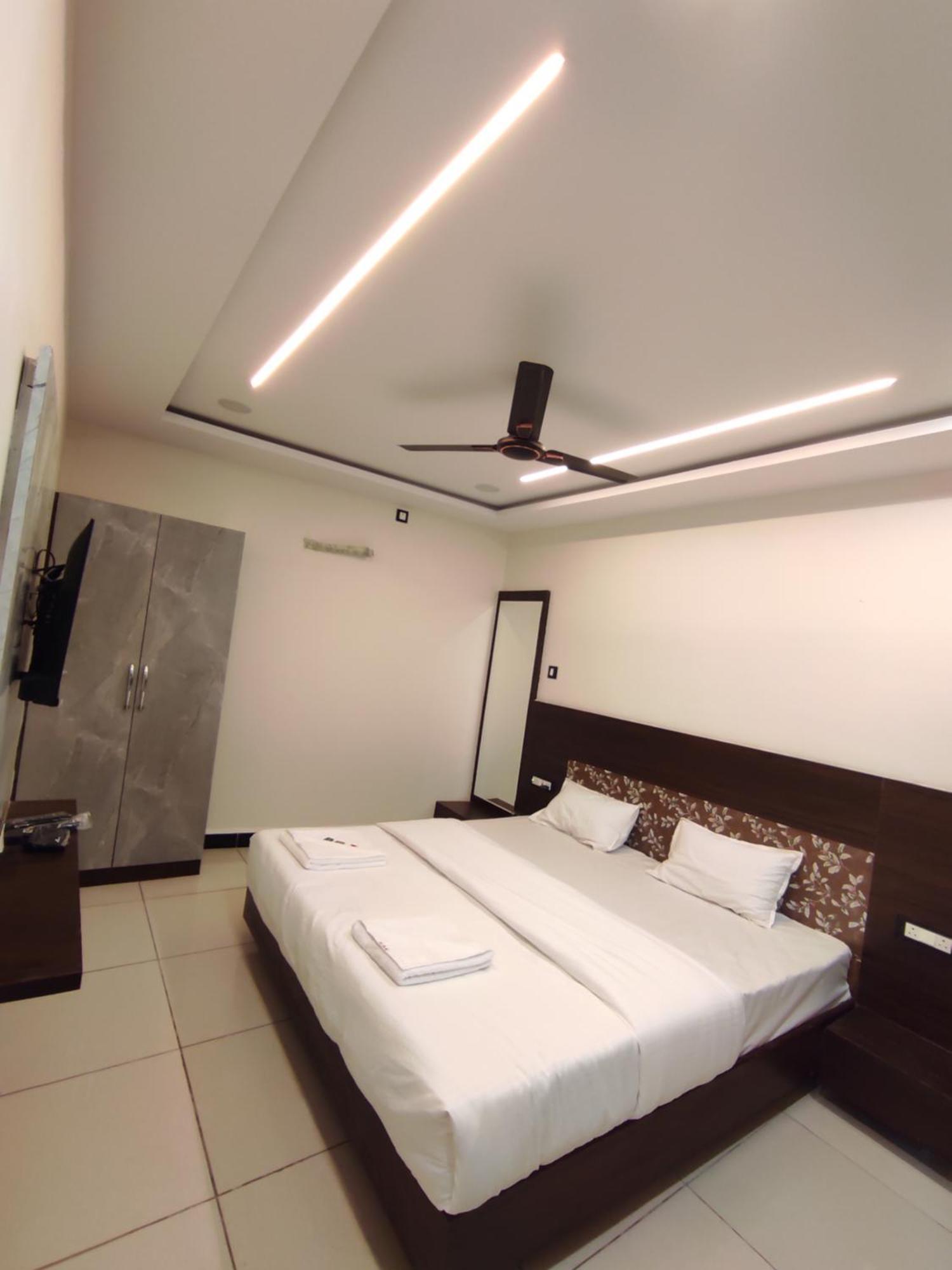 Dev Kripa Hotel Ujjain