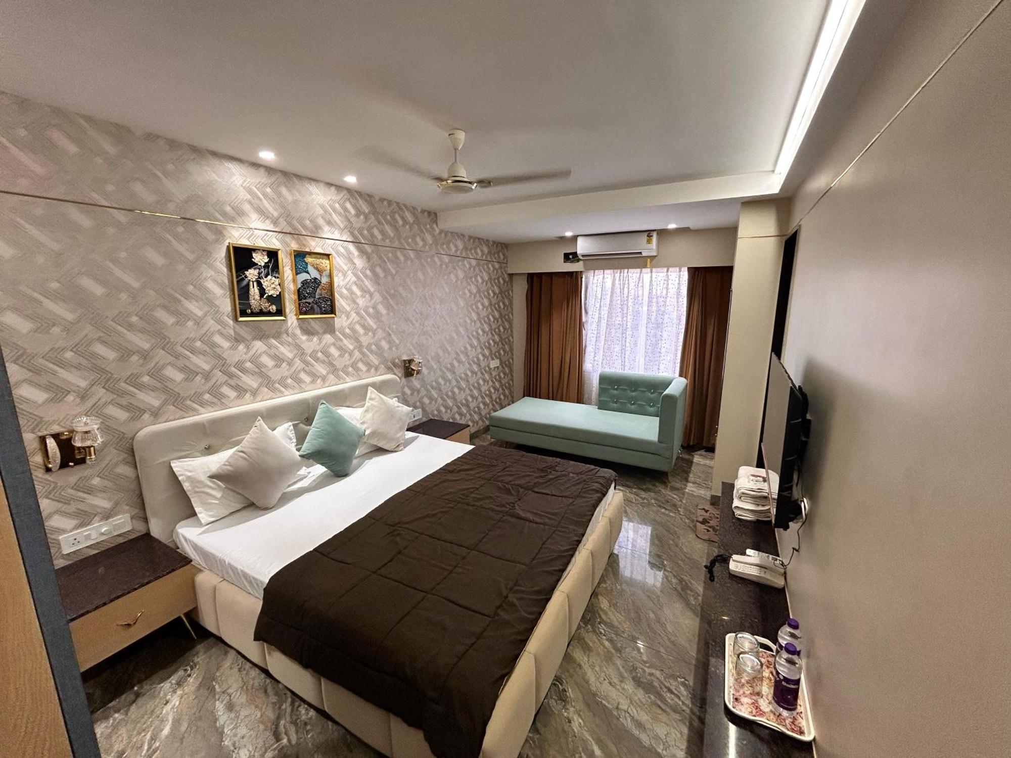 Mangal Shree Near Mahakaleshwar Temple , Kalbherav Temple And Mangal Nath Temple Hotel 3*
