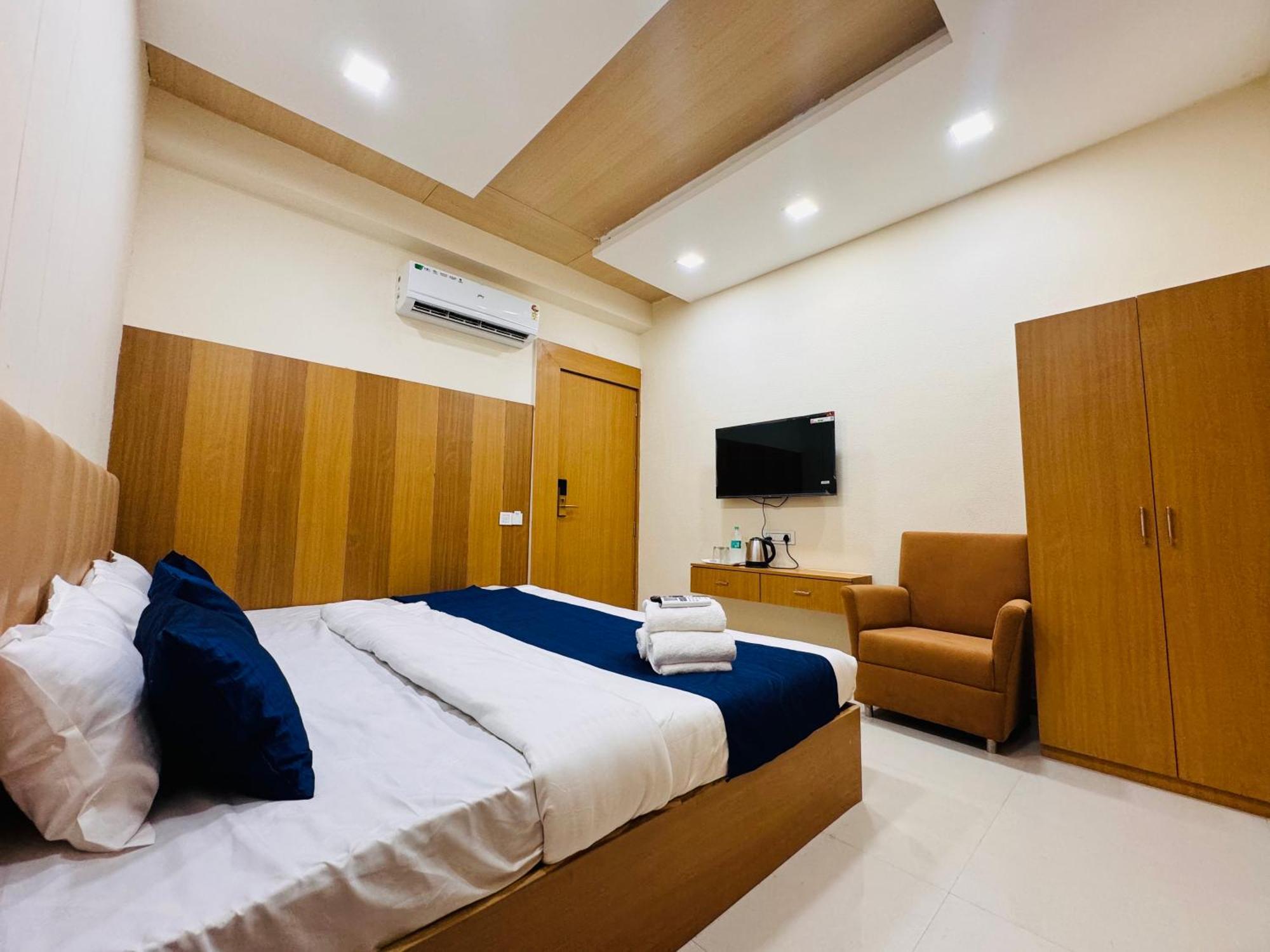 Hotel Shivlok 3*