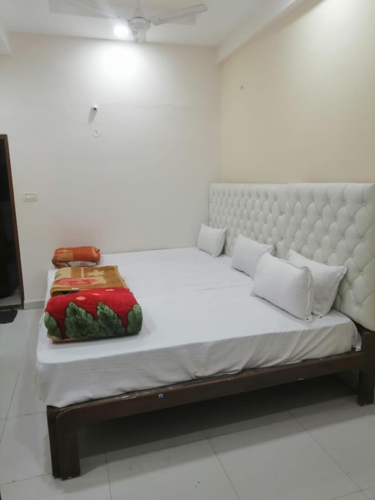 Pleasure Landmark Hotel 3*