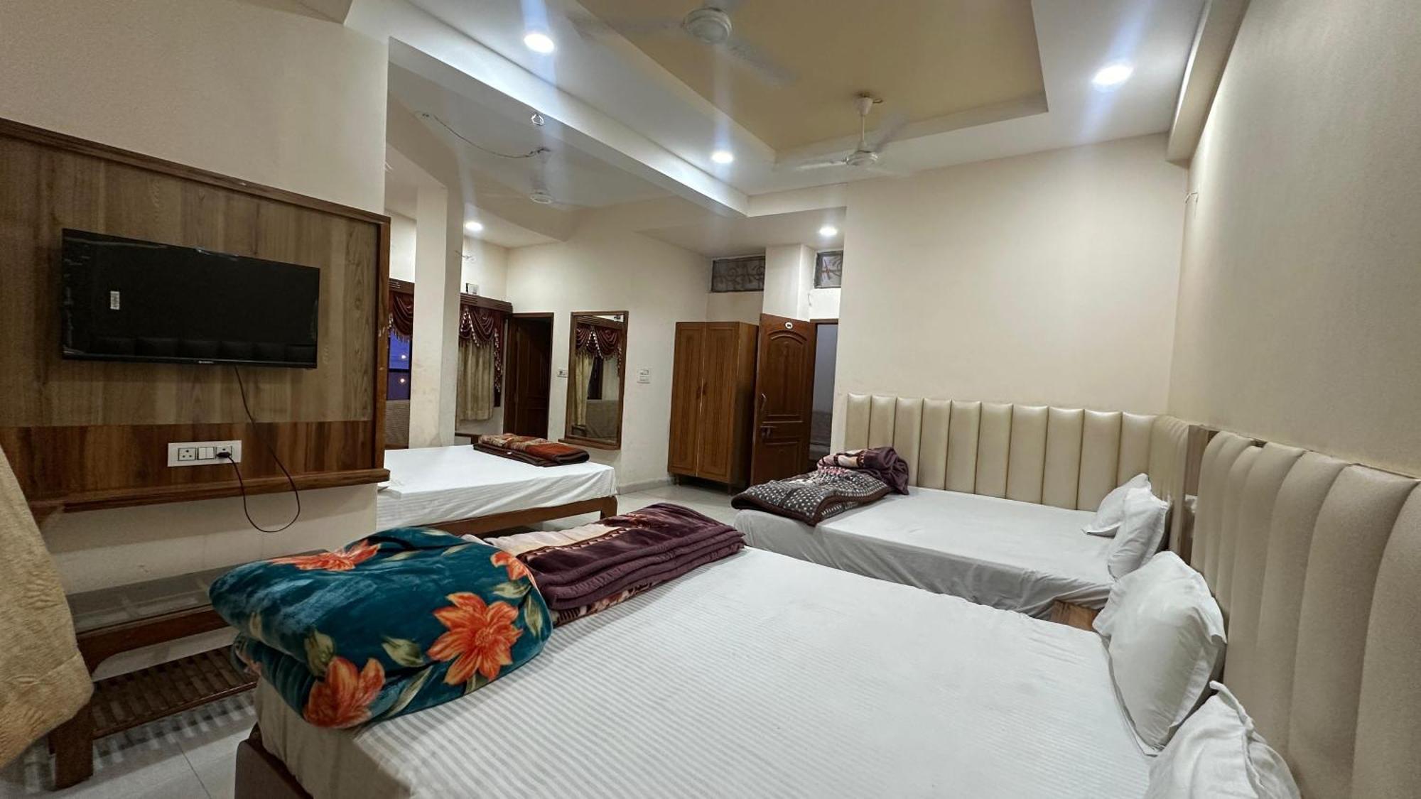 Hotel Pleasure Landmark 3*