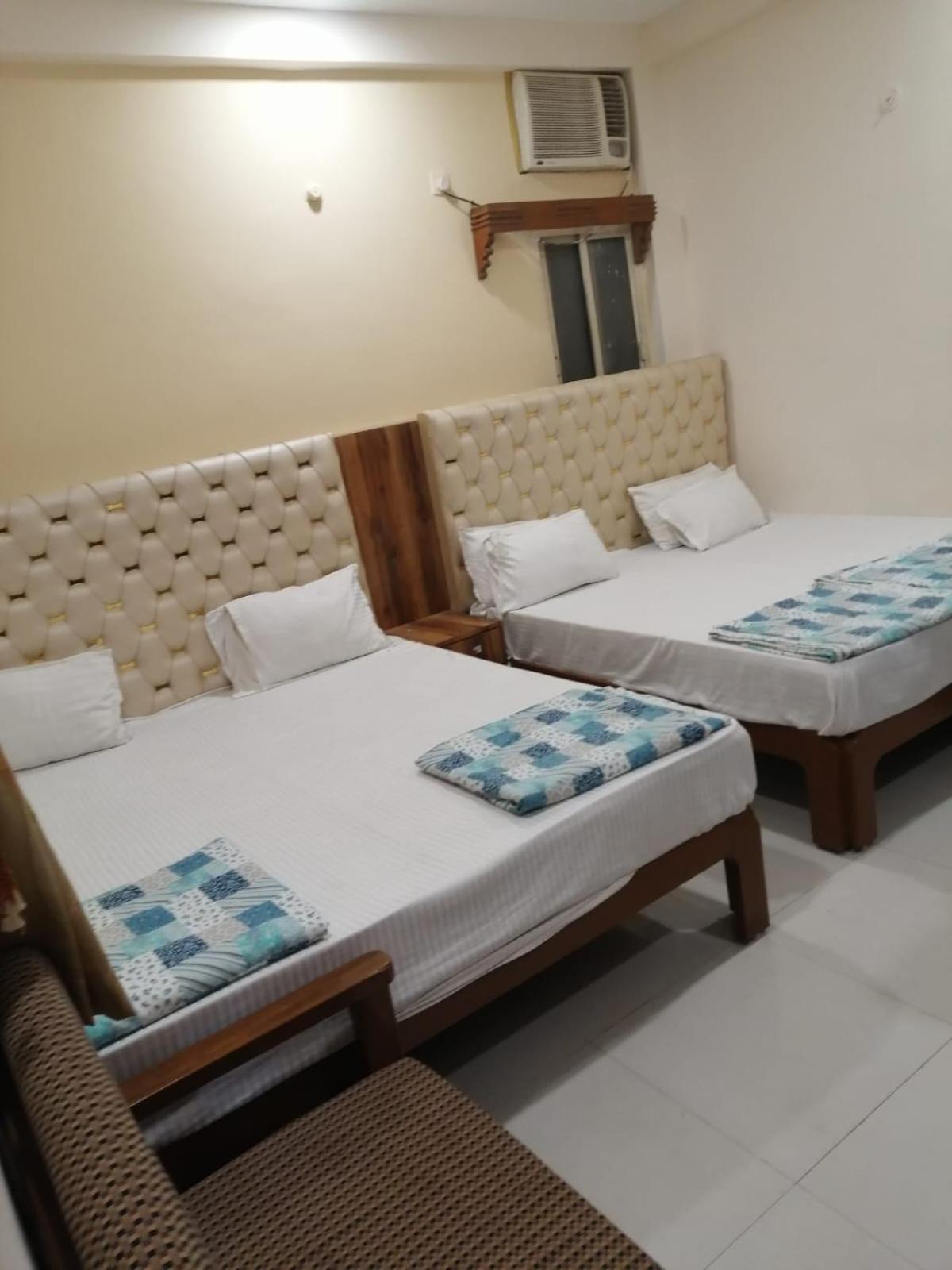 Hotel Pleasure Landmark Ujjain