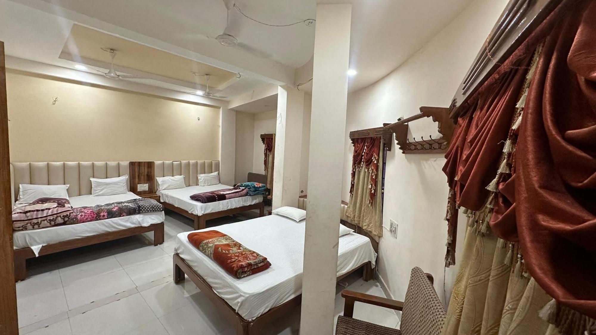 Pleasure Landmark Hotel 3*