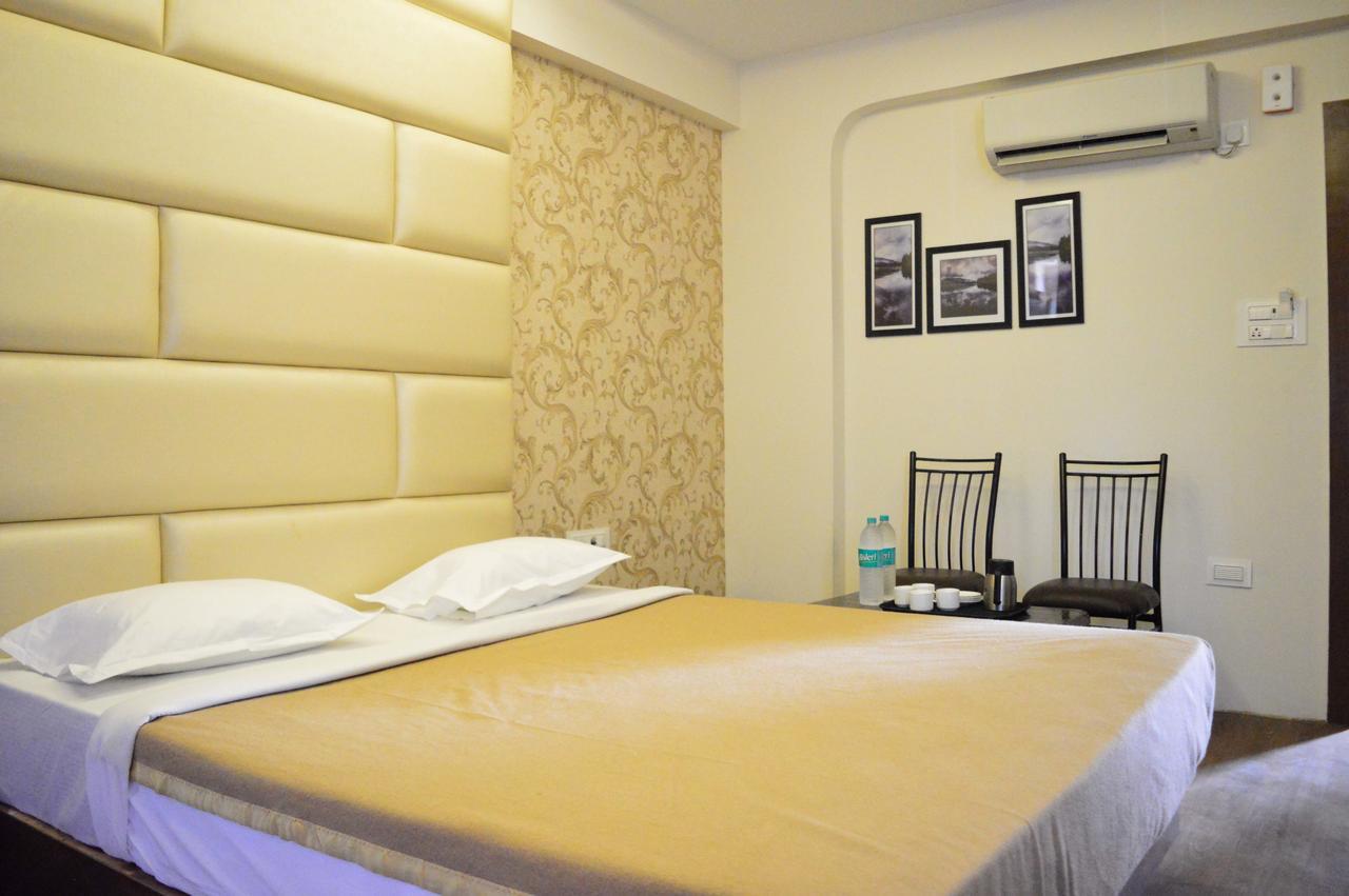 Hotel Omkar Palace *