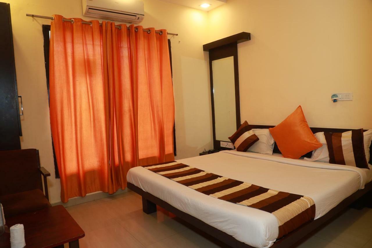 Suryodaya Hotel Ujjain
